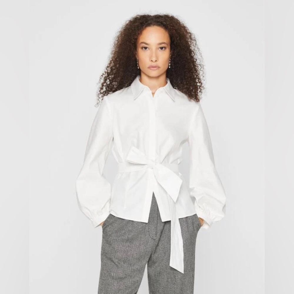 NWT Club Monaco Fitted Ballon Sleeve Shirt. White. Size 8